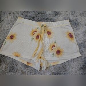 *NWOT* Laura Ashley Large Sunflower Print Pajama Shorts Drawstring Waist